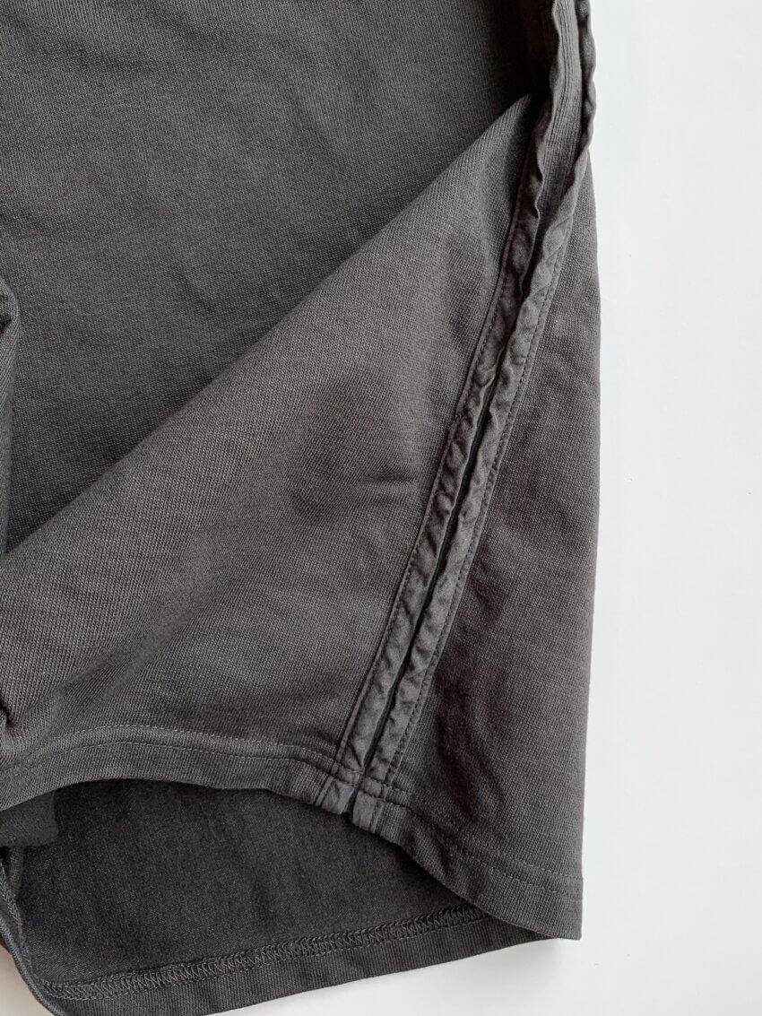 yoke so john別注のオーバーサイズtシャツ