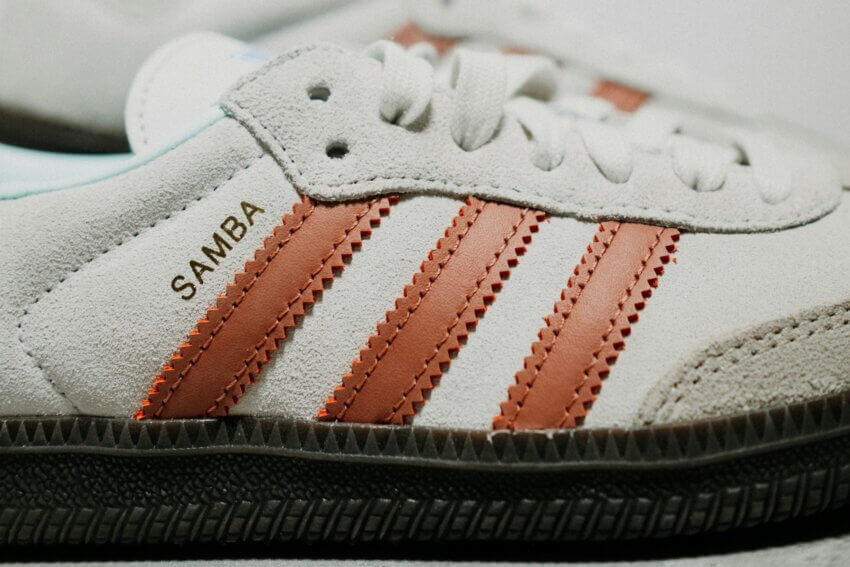 アディダスのスニーカー「サンバOG」