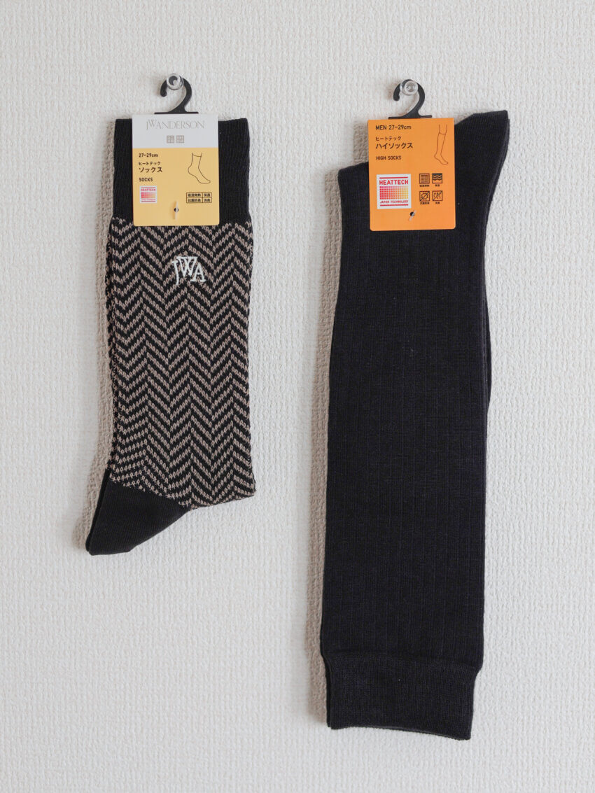ユニクロのヒートテックハイソックスとヒートテックデオドラントソックス