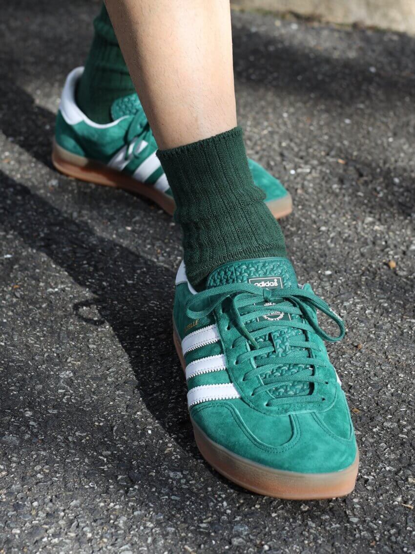 アディダスのガゼルインドアのグリーンのサイズ感・着用感