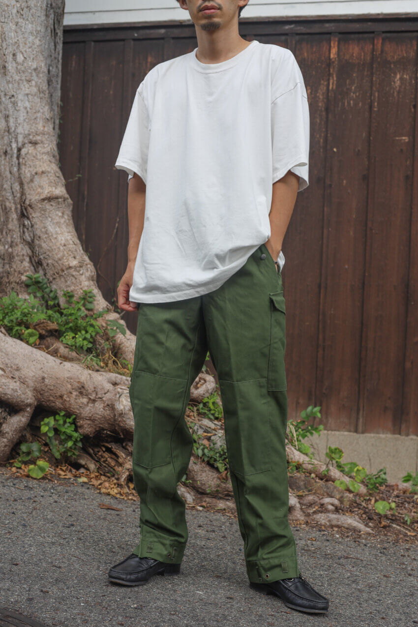 スウェーデン軍のM-59カーゴパンツのコーデ