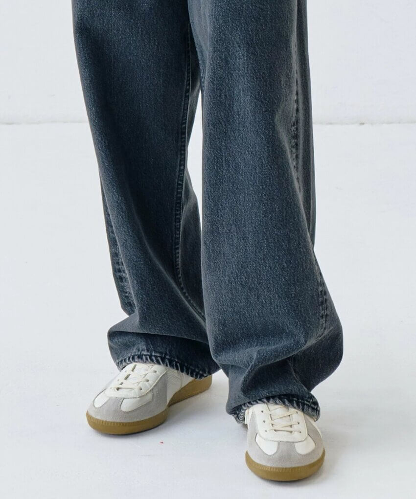 白のジャーマントレーナー