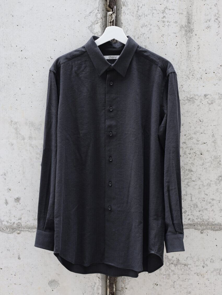 TOKIARI(時在服飾設計)のシャツ「HIKARU(ブラック)のリネンシルク