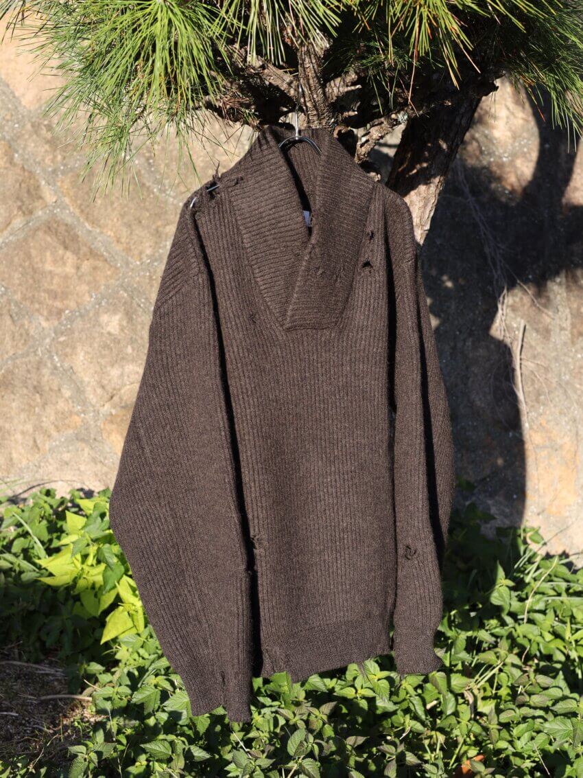 ヘドメイナーのショールカラーニット