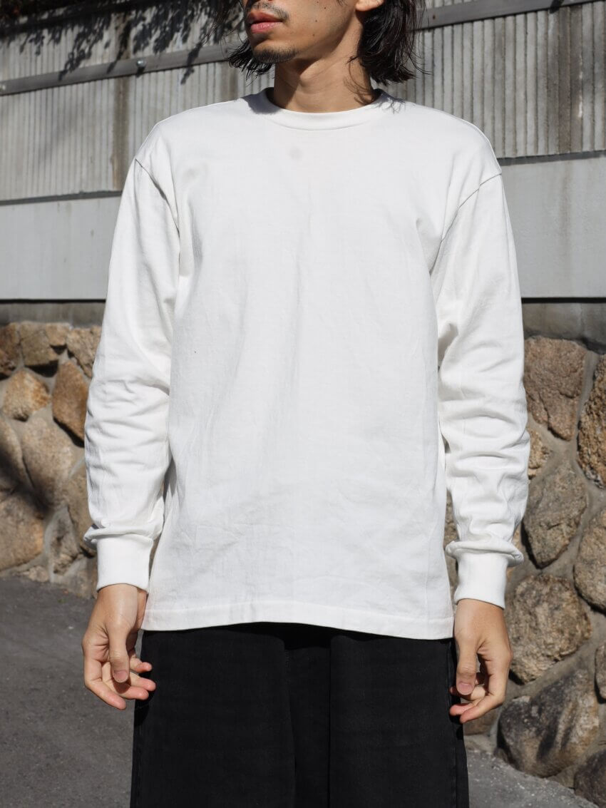 ヘインズのSHIRO クルーネックロングスリーブTシャツのサイズ感・着用感（洗濯後）