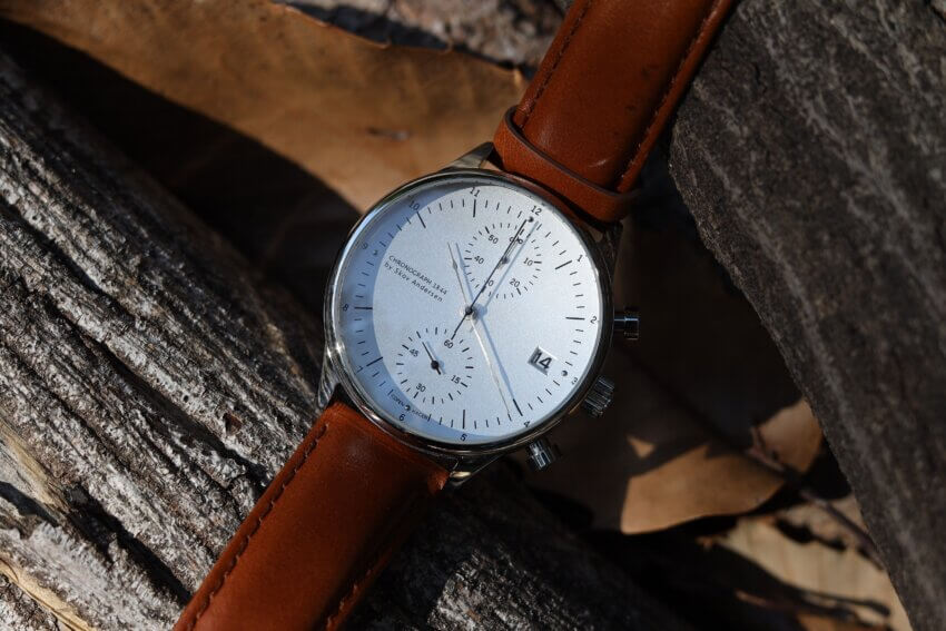 AV86（旧アバウトヴィンテージ）の1844クロノグラフ腕時計