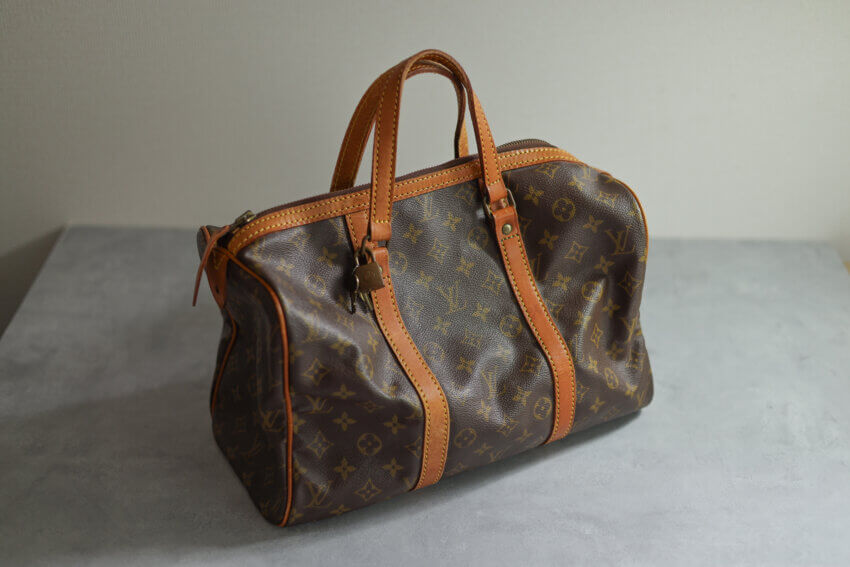 40年前のヴィンテージルイヴィトンのサックスプール35