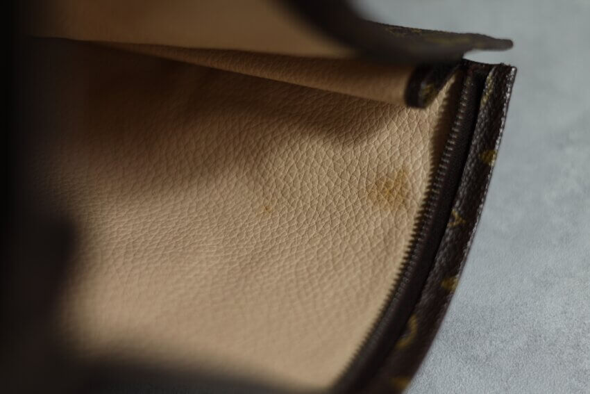 40年前のヴィンテージルイヴィトンのミニカルトシエール