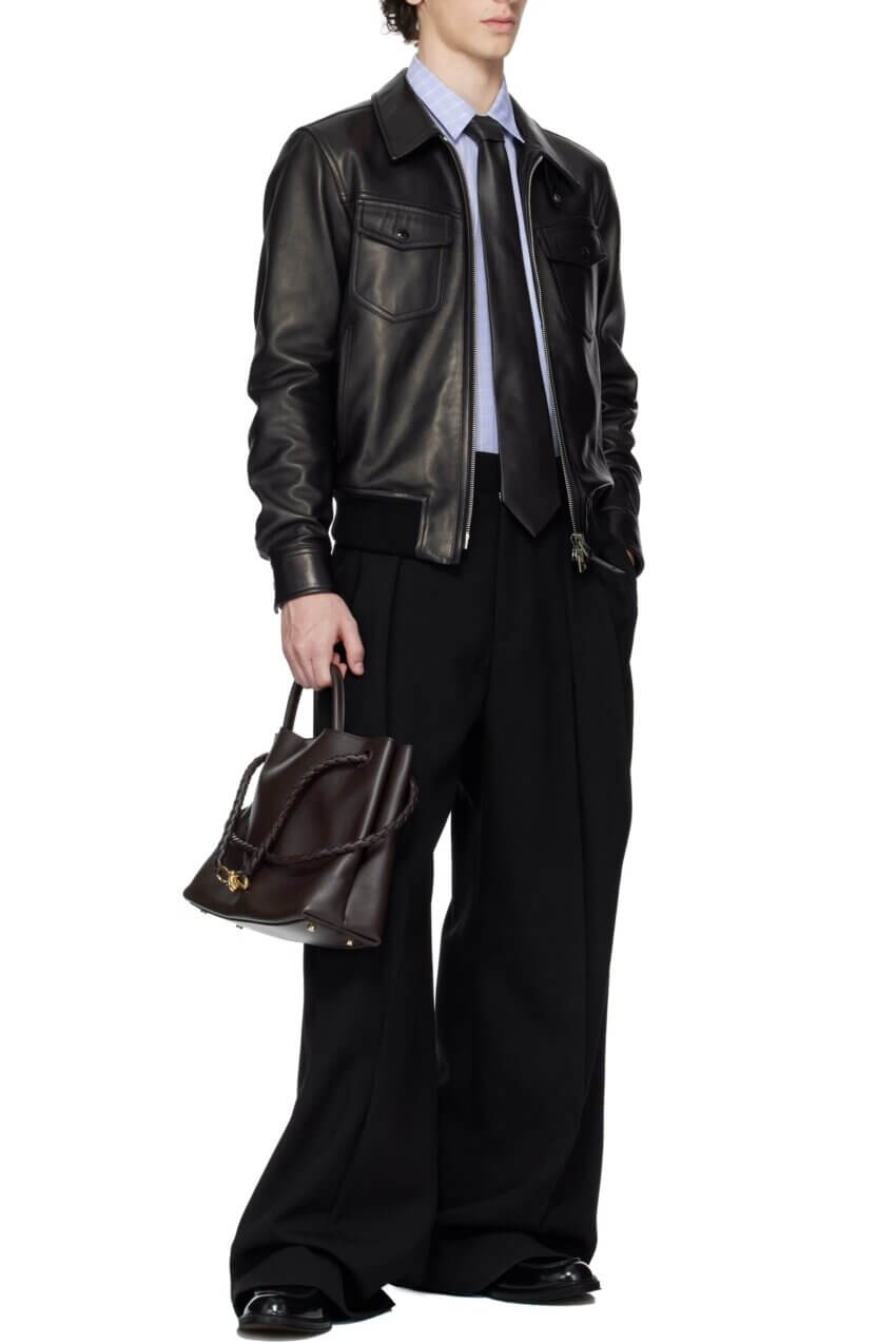 おしゃれな私服ネクタイコーデ