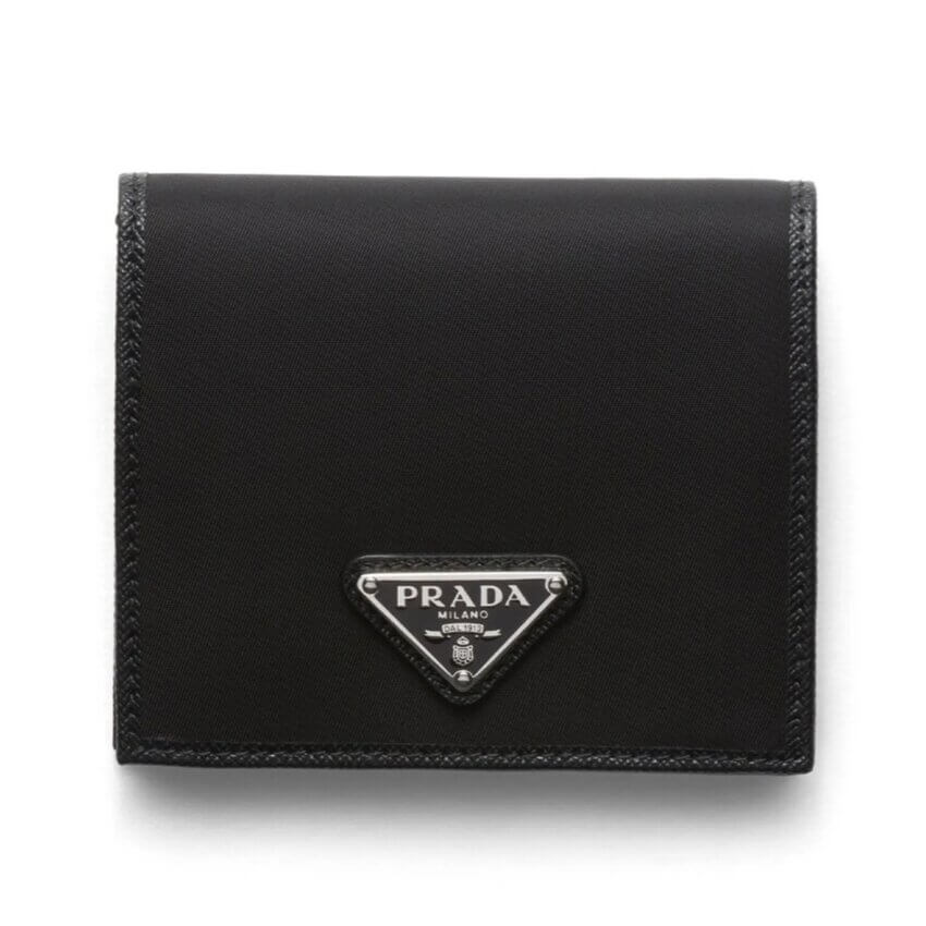 プラダのサフィアーノレザーメンズ長財布