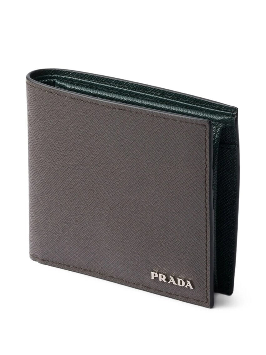 プラダのサフィアーノレザーメンズ長財布