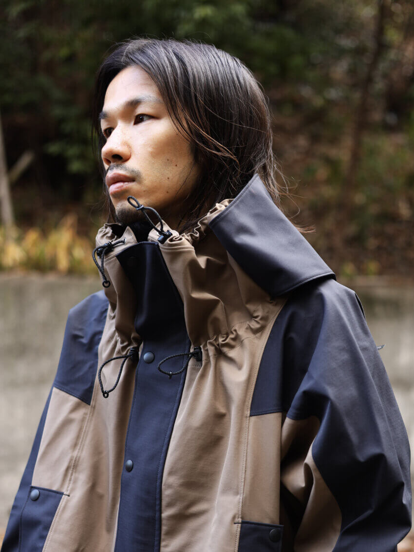 ジュンミカミ×ワイルドシングスの３レイヤーコートのサイズ感・着用感