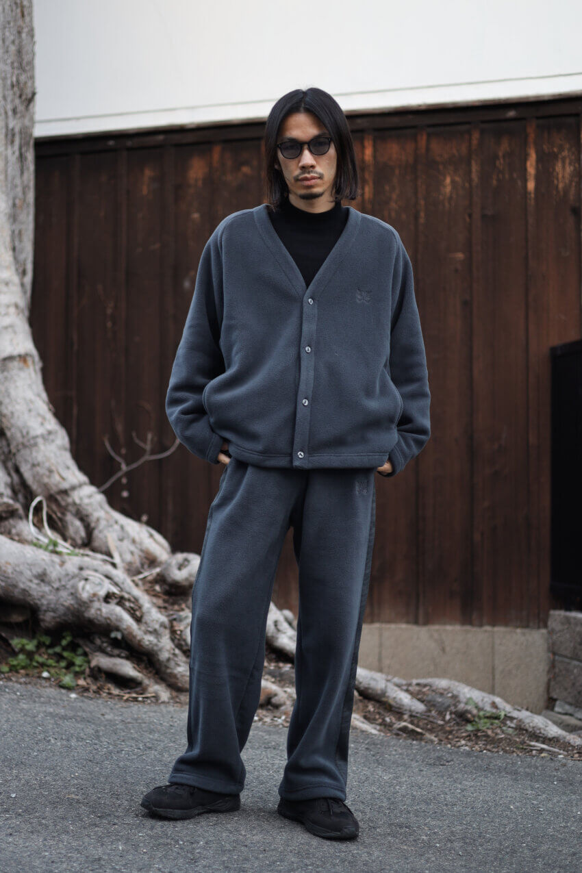 ユニクロ×ニードルズのフリースセットアップコーデ