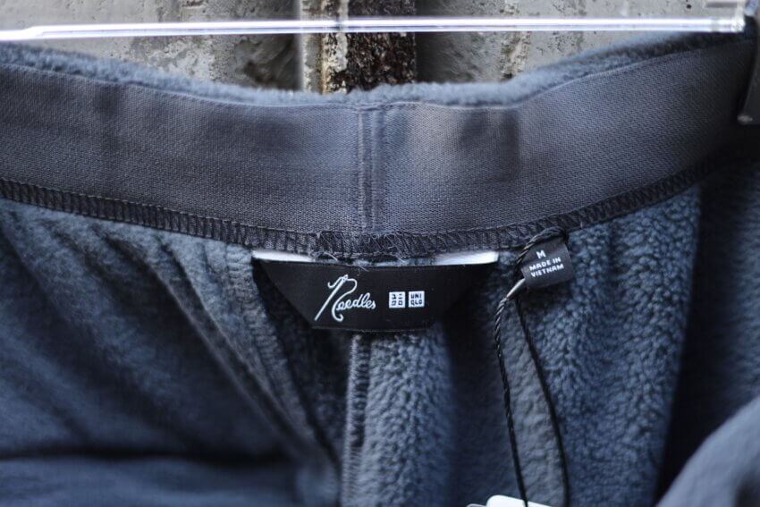 ユニクロ×ニードルズのフリースワイドパンツ（グレー）