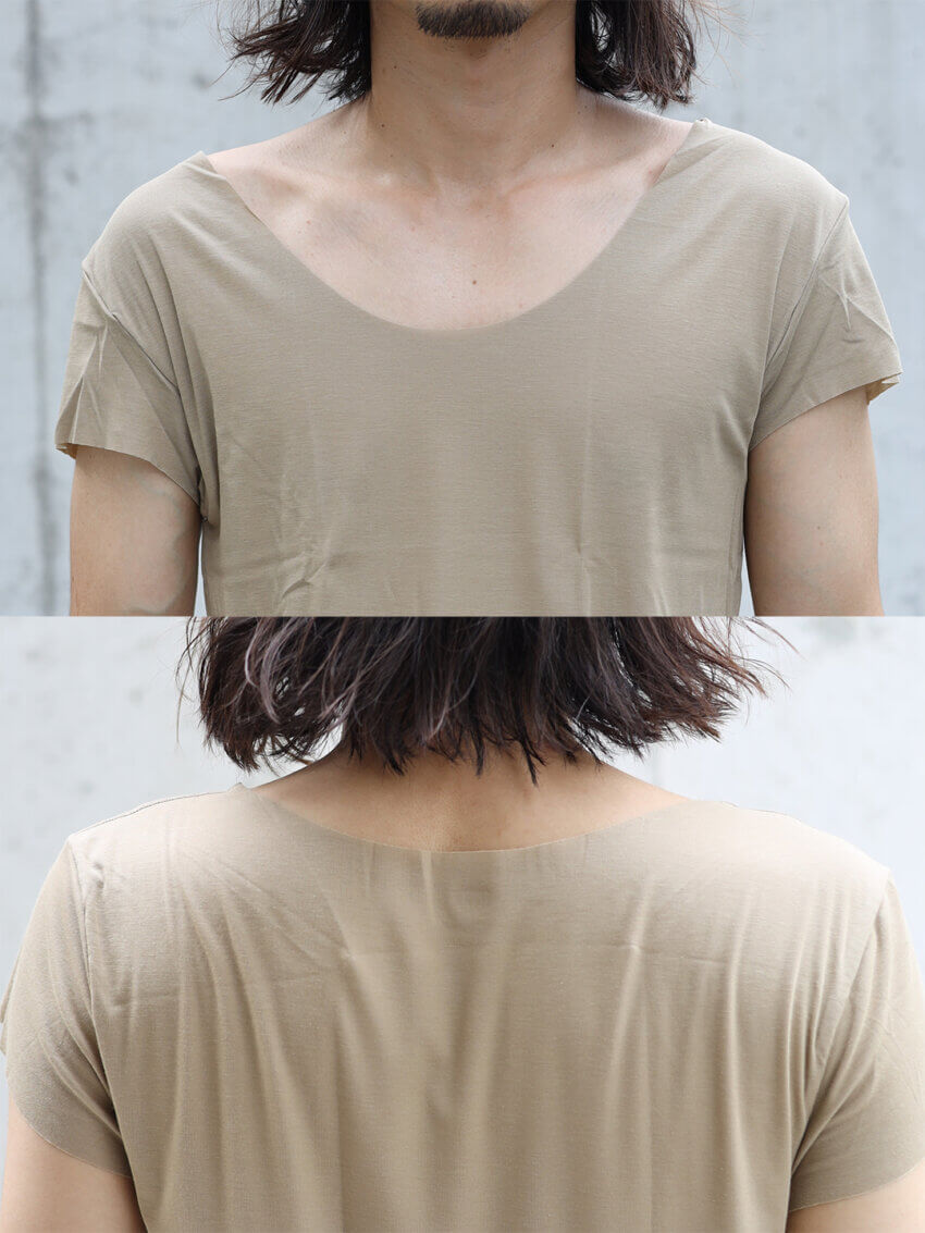 176cm / 62kgの男性がグンゼ「in.T(お客様の声を反映したゆったりタイプ)」クリアベージュ / Lサイズを着用した時のサイズ感(襟)
